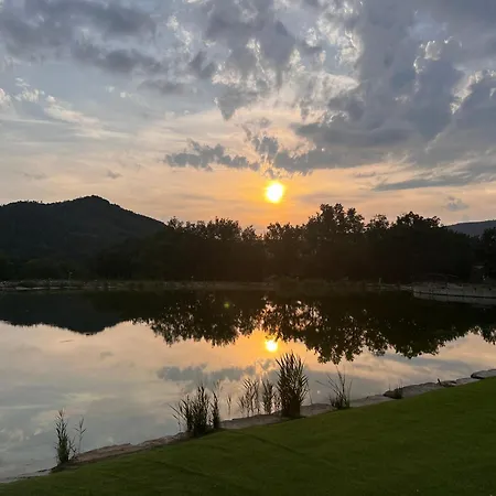 Tatil parkı Domaine De L'espinet Quillan